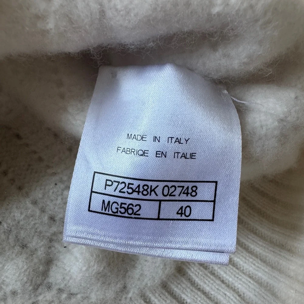✨Vintage Rare CHANEL Knit Wool & Cashmere White Vest Sleeveless Top CC Logo 40 - Picture 6 of 8